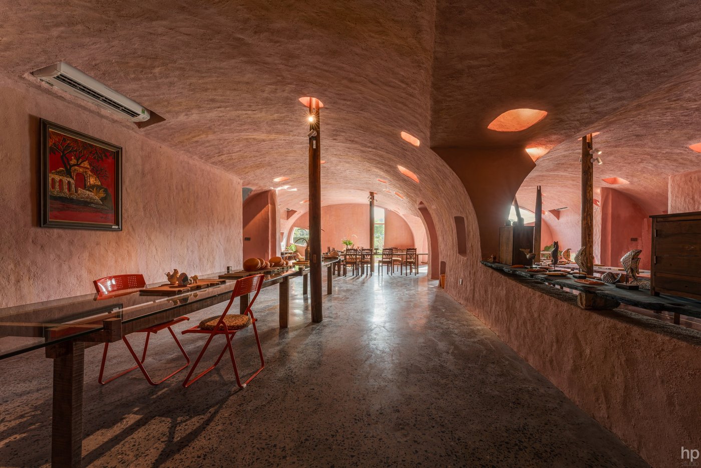 The Hangart — pink vaulted hall